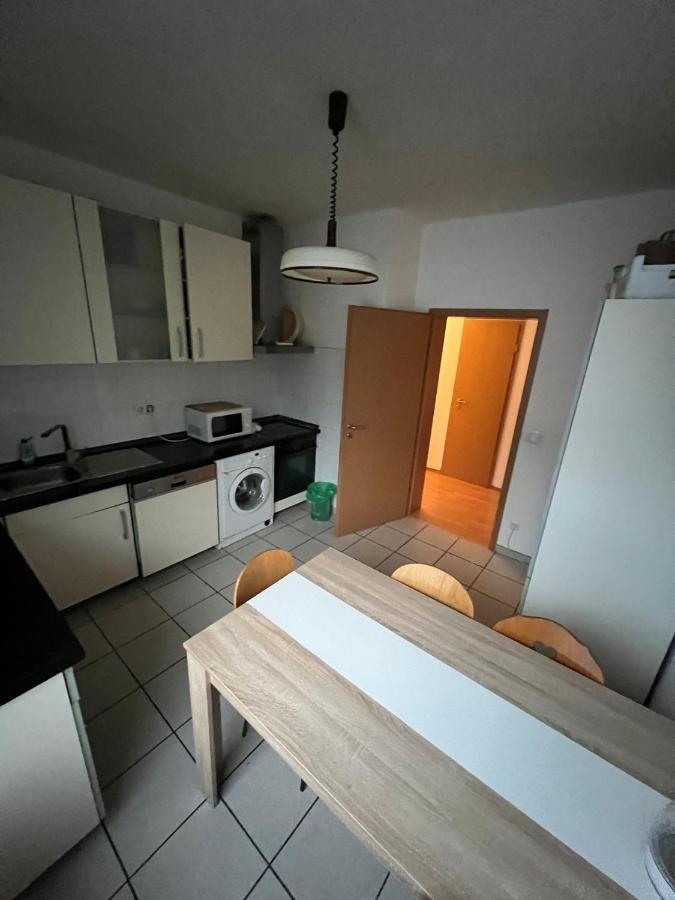 Apartment Mit 3 Schlafzimmer Kaiserslautern Exterior photo