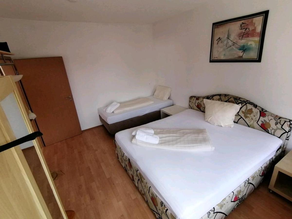 Apartment Mit 3 Schlafzimmer Kaiserslautern Exterior photo