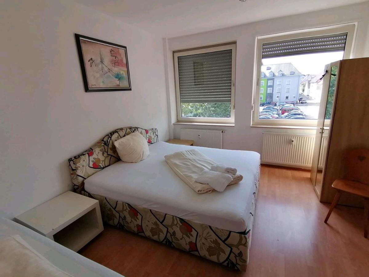 Apartment Mit 3 Schlafzimmer Kaiserslautern Exterior photo
